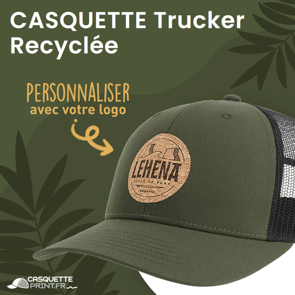 Casquette écoresponsable personnalisable avec votre logo. Conçue à partir de matières recyclées, telles que le plastique et le coton, elle contribue à une gestion plus durable des ressources. Cette casquette s’inscrit pleinement dans une démarche respectueuse de l’environnement.